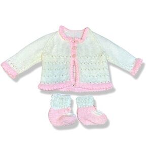 ⭐️Handmade Hand Knit Cardigan And Booties